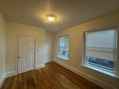 6 Cypress St Photo 1