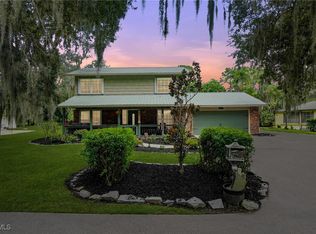 2216 River Oak Ln, Fort Myers, FL 33905