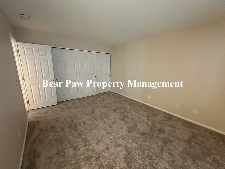 23619 Genesee Village Rd #B — Photo 7
