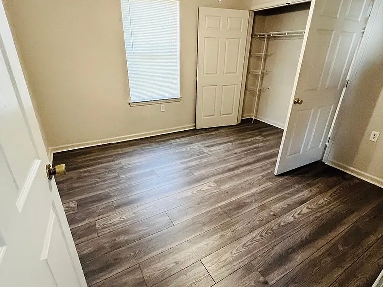816 Martin Luther King Jr Dr — Photo 42