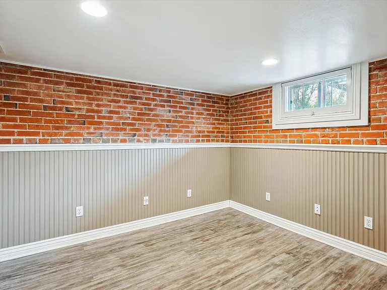2278 S Emerson St — Photo 13