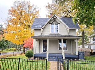 202 W Park St, Howell, MI 48843