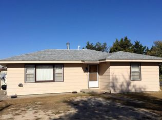 400 5th St, Paradise, KS 67658