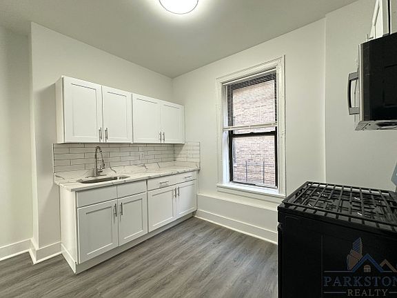 4th image of 639 Bergen Ave #E46