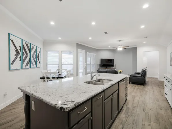 932 Harvest Way, Argyle, TX 76226