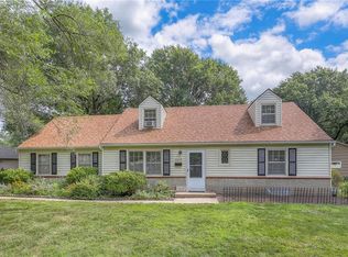 9259 Craig St, Overland Park, KS 66212