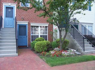 125 Cottonwood St, Jersey City, NJ 07305