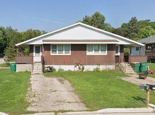 120 Valley Dr #122, Mount Horeb, WI 53572