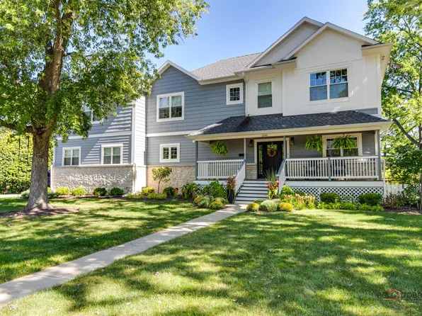 1140 Camille Ave, Deerfield, IL 60015