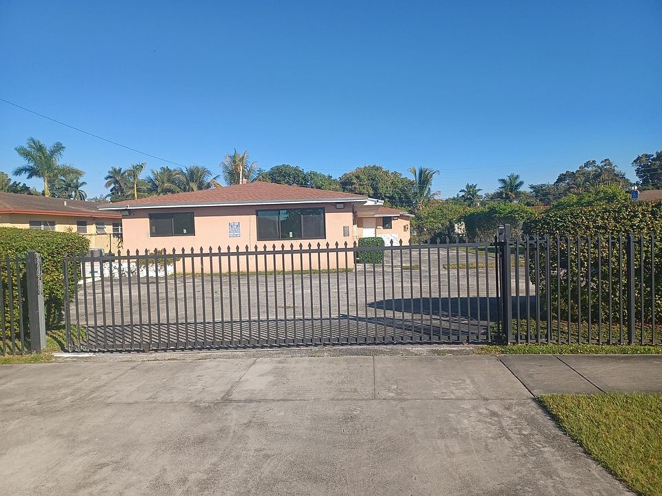1st image of 465 NE 139 Street