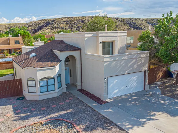 6744 Conrad Ave NW, Albuquerque, NM 87120