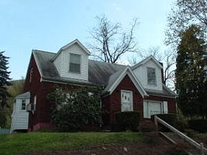 1st image of 1455 Kaiser Ave #S