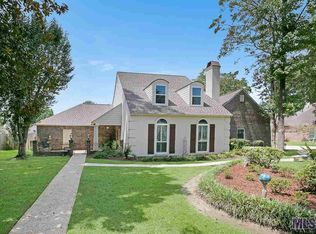 5732 S Shore Dr, Baton Rouge, LA 70817