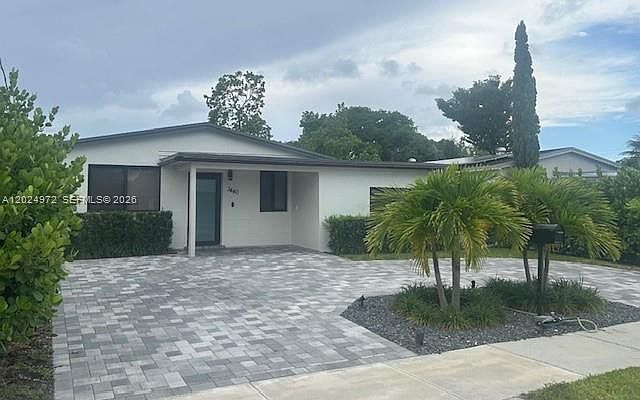 1st image of 3440 SW 91st Ave