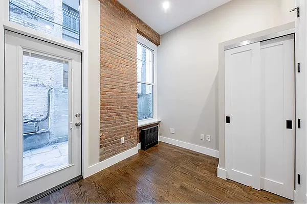 Rented by Douglas Elliman | media 13