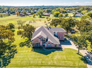 313 Cole Rd, Burleson, TX 76028