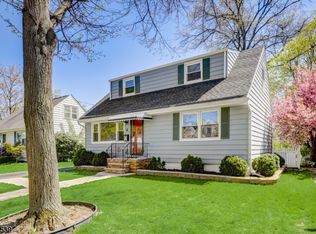 6 Wells Ct, Bloomfield, NJ 07003