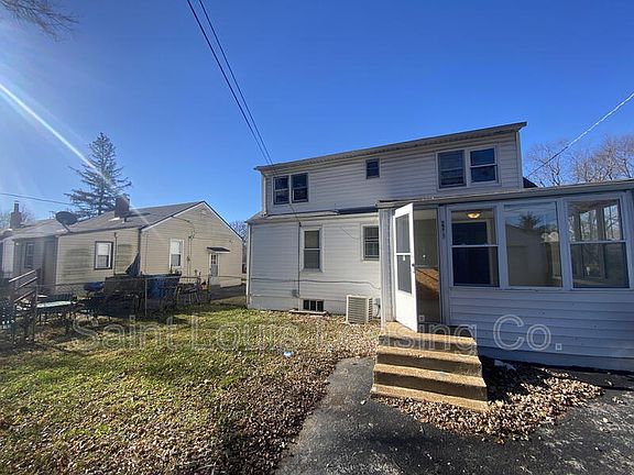 3rd image of 6616 Torlina Dr