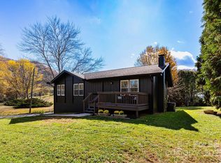 182 Dock Ratcliffe Rd, Waynesville, NC 28786