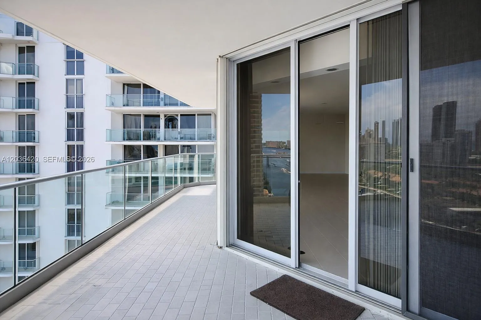 2 bed, 1522 sqft, $3,800 — Photo 2