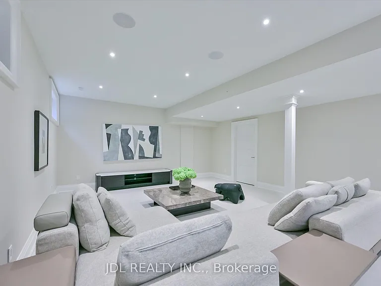 38A Doverwood Ct — Photo 42