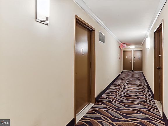 5th image of 1111 University Blvd W APT 218