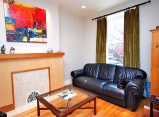 821 N 25th St, Philadelphia, PA 19130