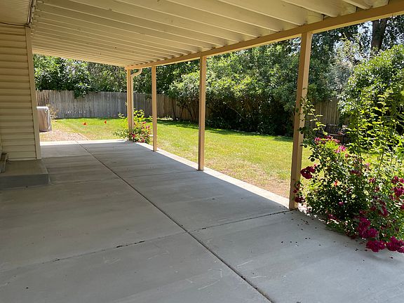22 x 10 Covered Patio; Private Back Yard, Auto Sprinkler