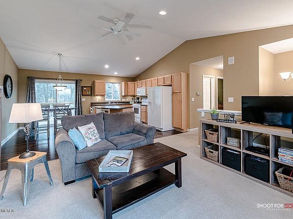 5th image of 1457 Wiersma Ct