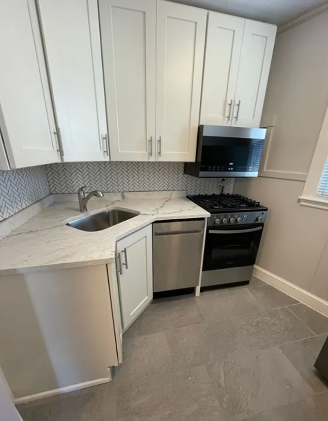 Building Photo - 90 Winthrop Shore Dr #7