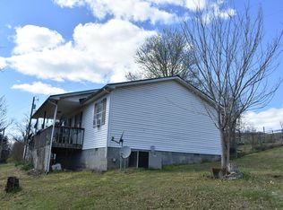 6 Scenic View Ln, Brush Creek, TN 38547