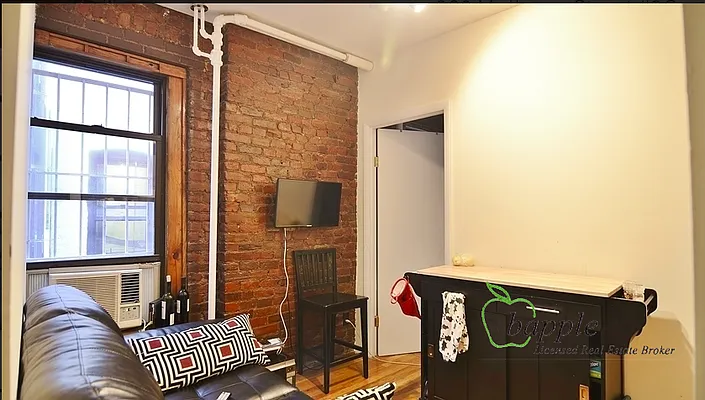 Rented by Bapple | media 11