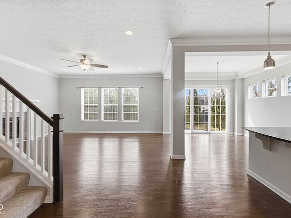 2nd image of 10619 Hinterland Dr