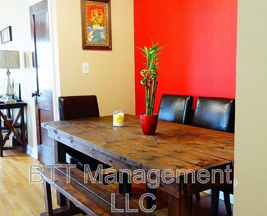 4th image of 8408 Greenwood Ave APT 3