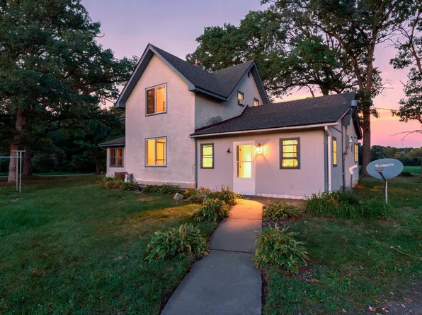 11620 375th St, North Branch, MN 55056