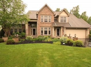 1 Eaglesfield Way, Fairport, NY 14450