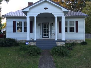 411 3rd Ave, Columbia, TN 38401