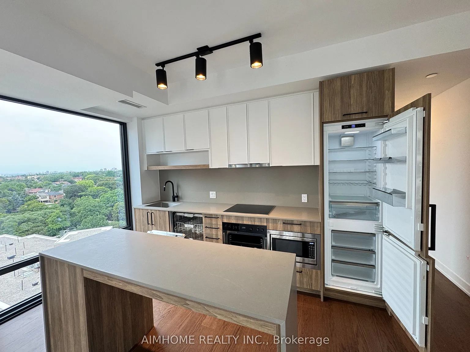 2 bed, $3,500 — Photo 4