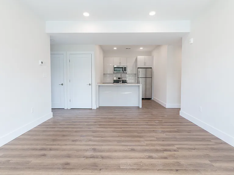 843 Columbia Rd #3 — Photo 7