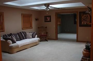 5th image of 13674 220th Ave