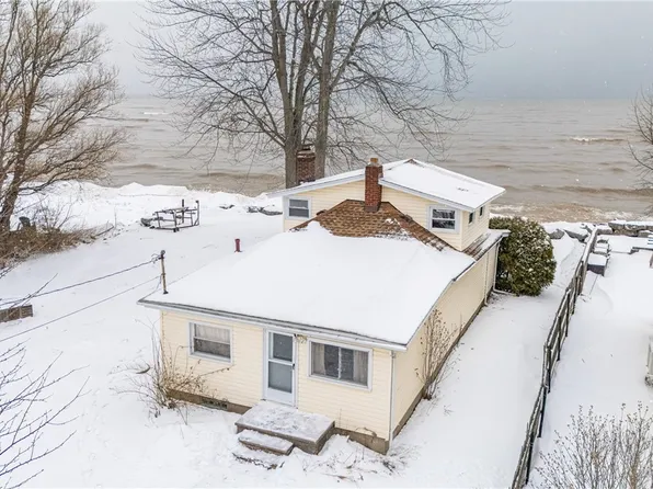 6414 Shore Acres Rd, Hilton, NY 14468