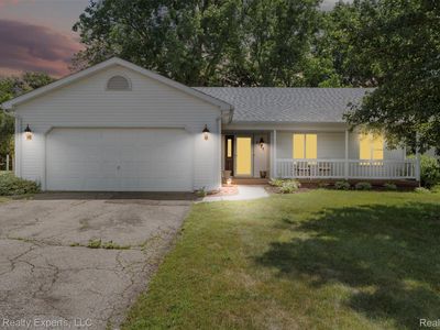 2584 Onagon Trl, Waterford, MI, 48328
