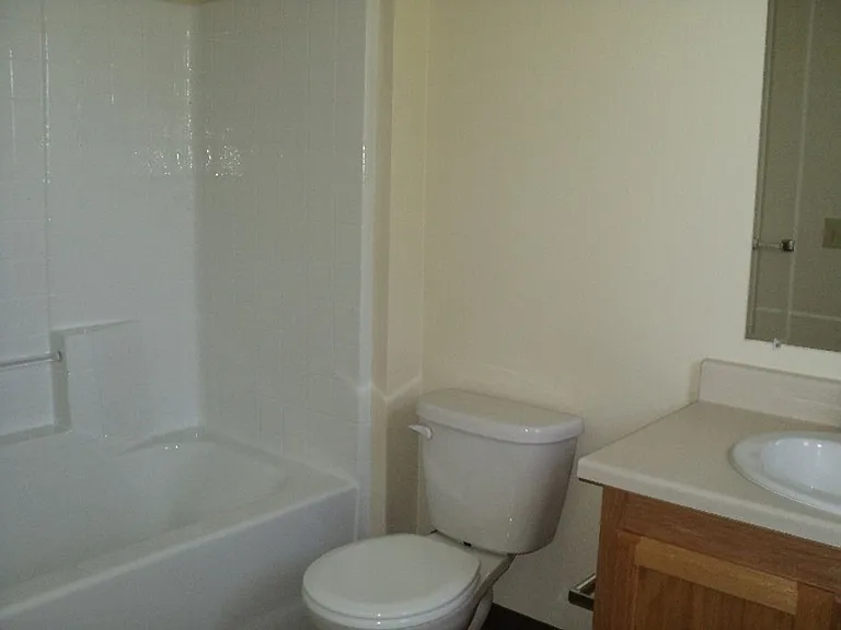 1301 Hallen Dr — Photo 13