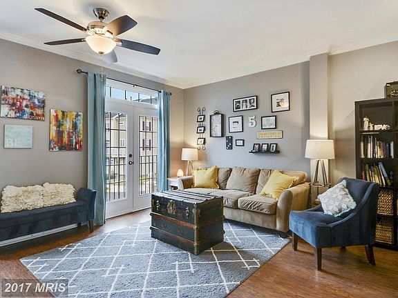 Living Room/Dining Room Combo