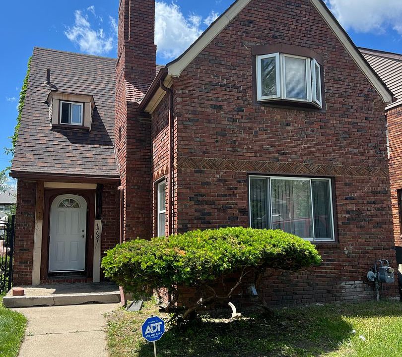 2nd image of 18681 Pennington Dr