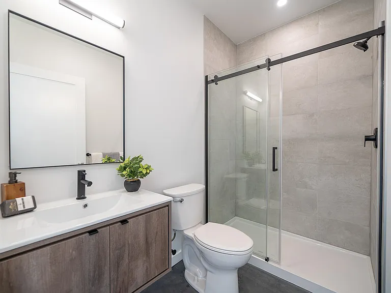 233 Newark Ave #4A — Photo 16