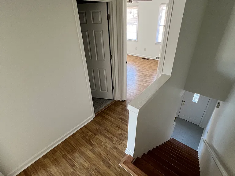 429 Westwood Dr #14 — Photo 14