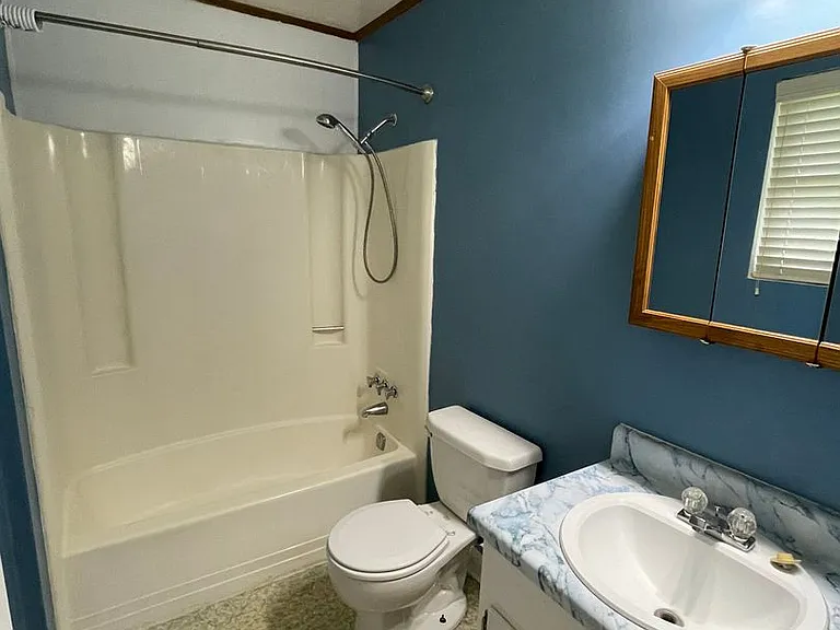 118 Hollingsworth Dr — Photo 12