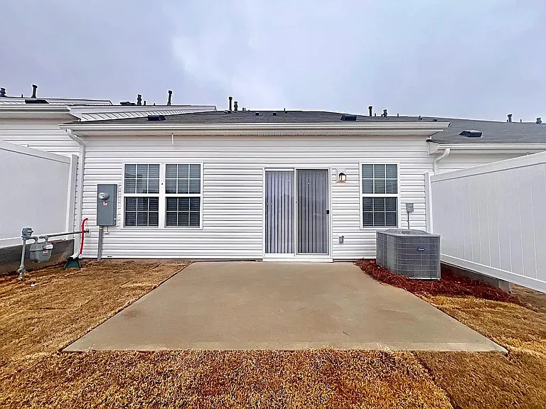 9 Vine House Dr — Photo 24