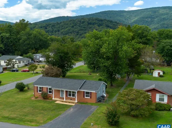 6128 Alberta Dr, Crozet, VA 22932